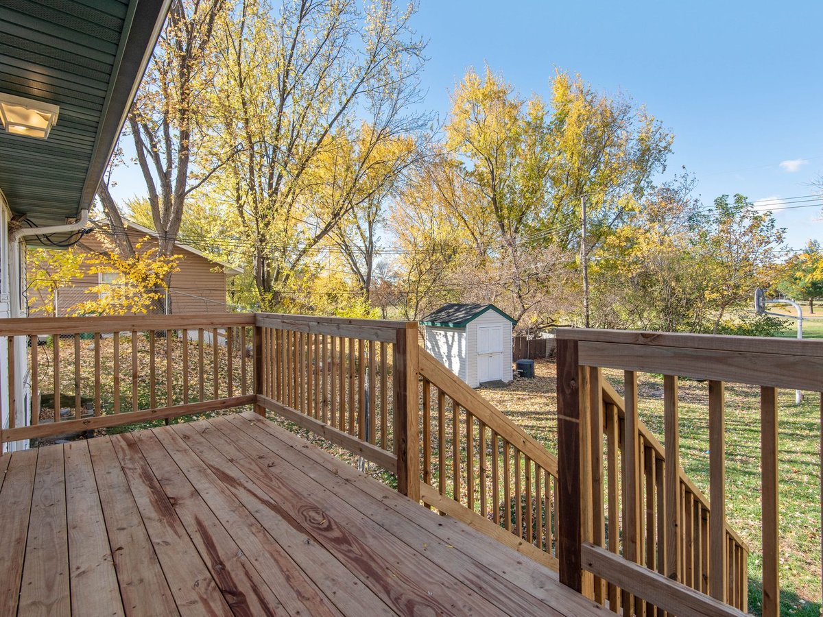 Deck and fence staining